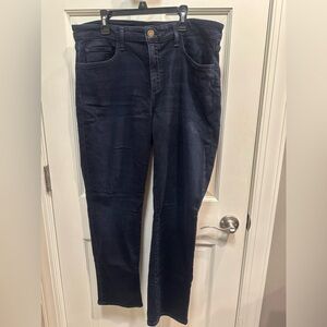Joe’s Jeans Navy Flawless Lara Ankle Cigarette Jeans Size 31. 27 inch inseam